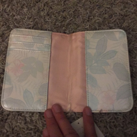 Vacay Time! - Picture 2 of 2